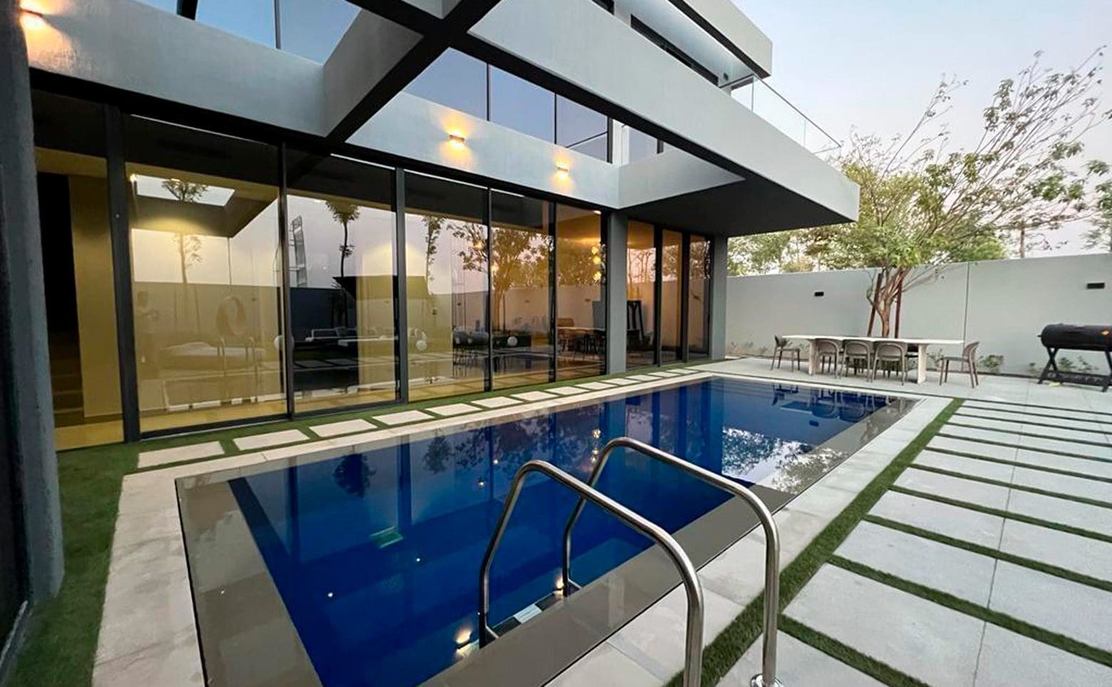 5 Bedroom Villa For sale in Sharjah Al Suyoh Suburb - SARO