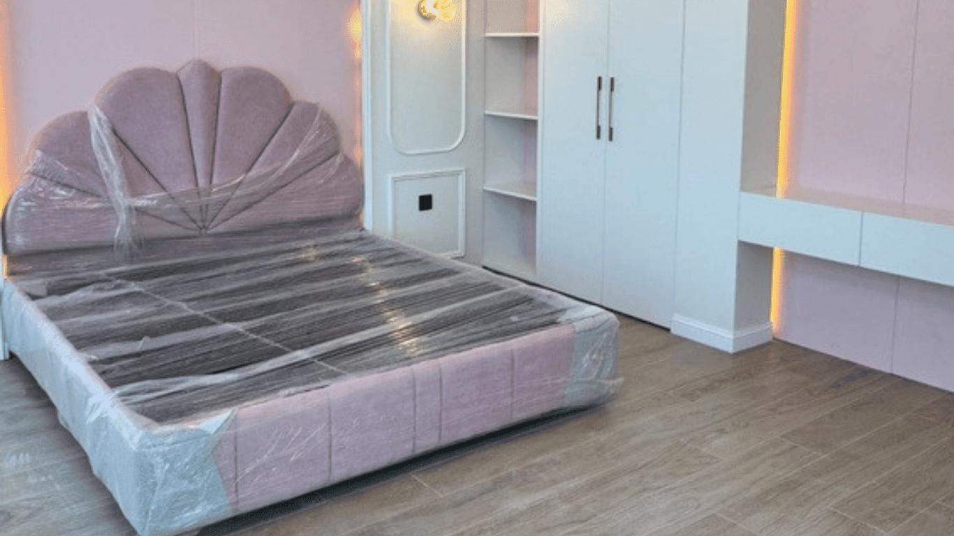 5 bedroom custom villa in Nad Al Sheba Gardens Phase 1.