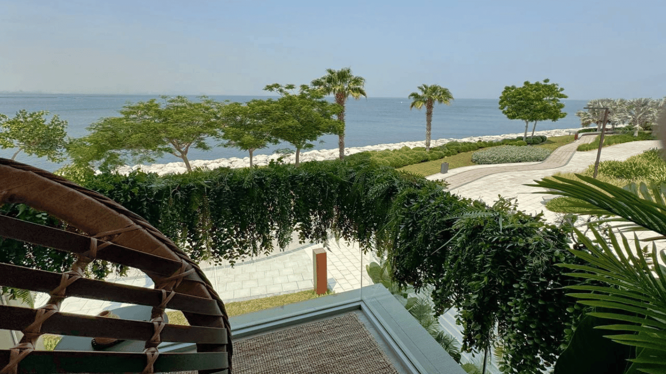 Townhouse for sale on Bluewaters Residences