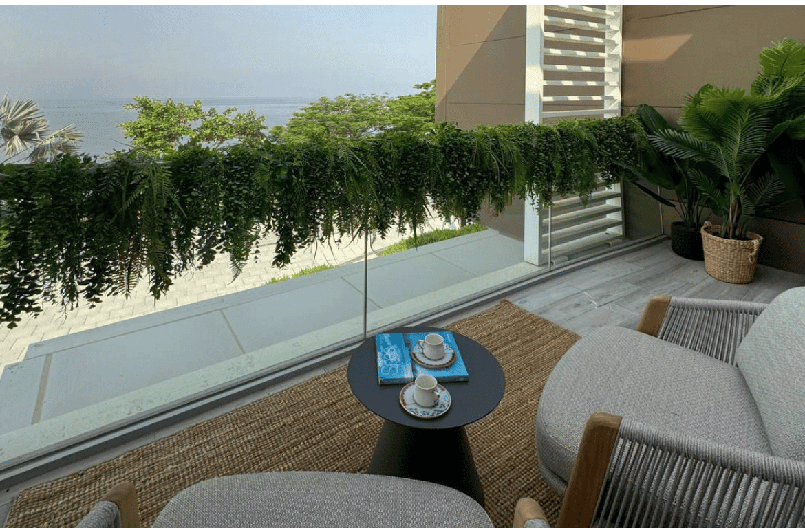 Townhouse for sale on Bluewaters Residences